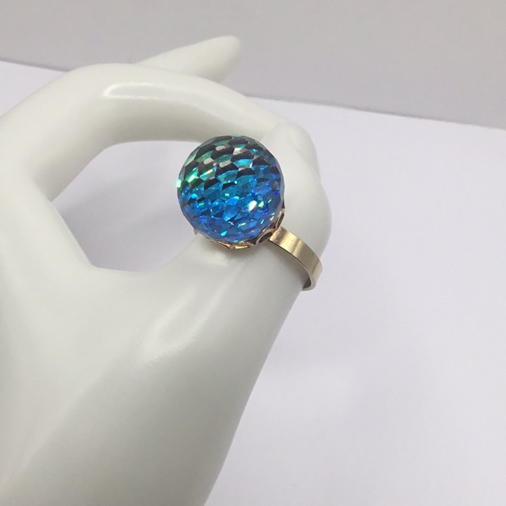 VINTAGE RING FACETED GLASS PRISM CLEAR TO BLUE RAINBOW DISCO BALL ADJUSTABLE
